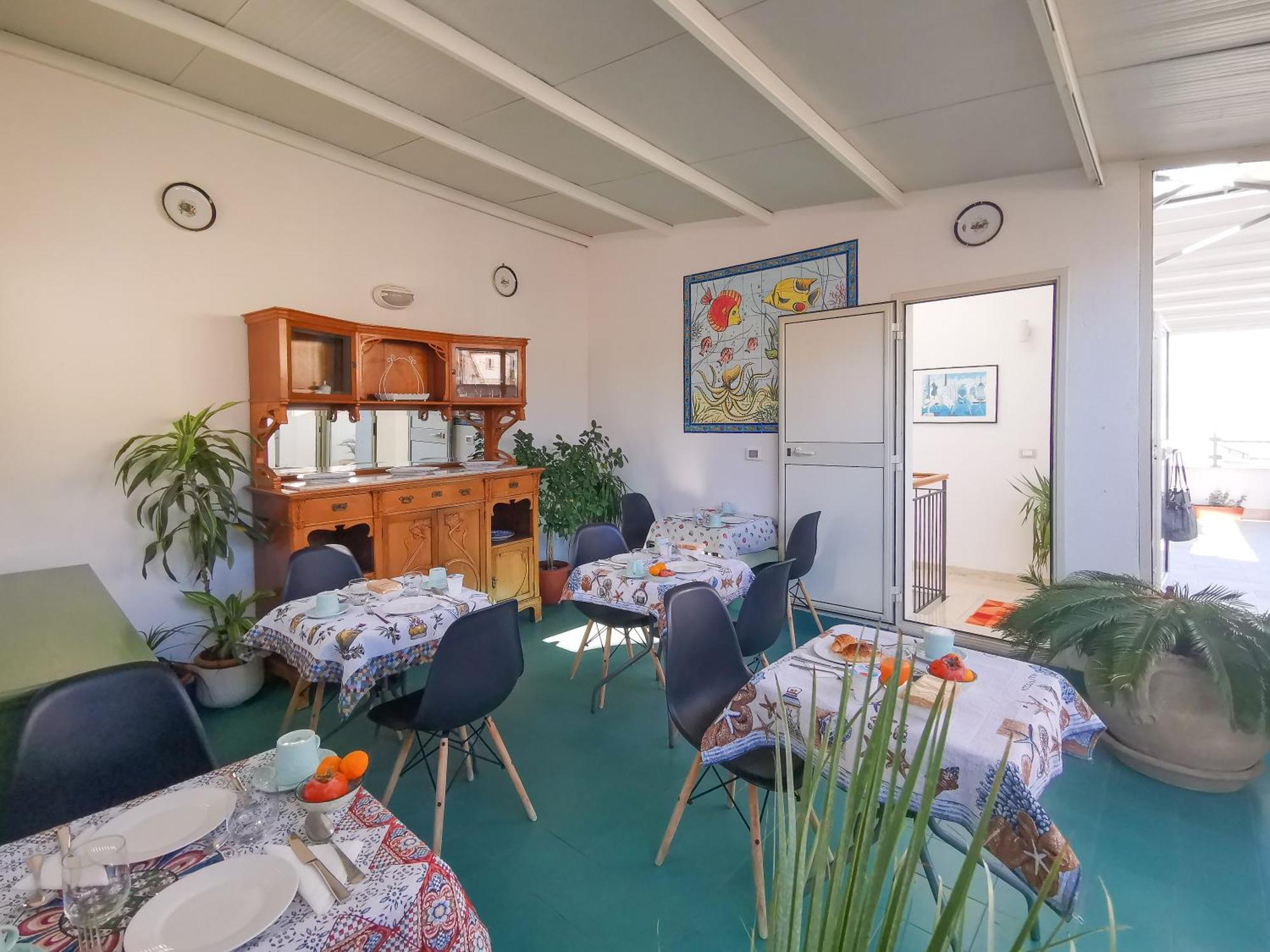 B&B Una Terrazza Sul Golfo Di Sferracavallo Eksteriør bilde